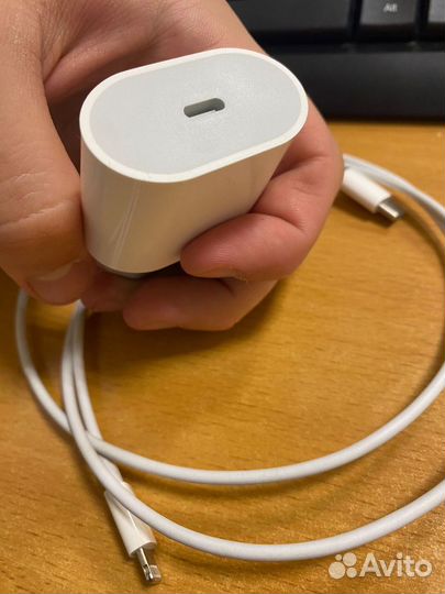 Блок быстрая зарядка 0пт apple iPhone iPad 20w 18w