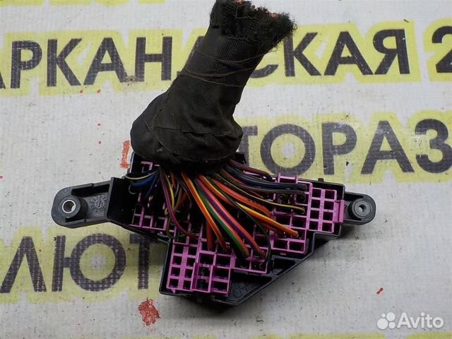 Блок предохранителей Volkswagen Passat (B6) 2005