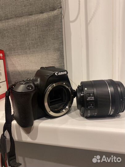 Canon eos 250d kit + карта памяти