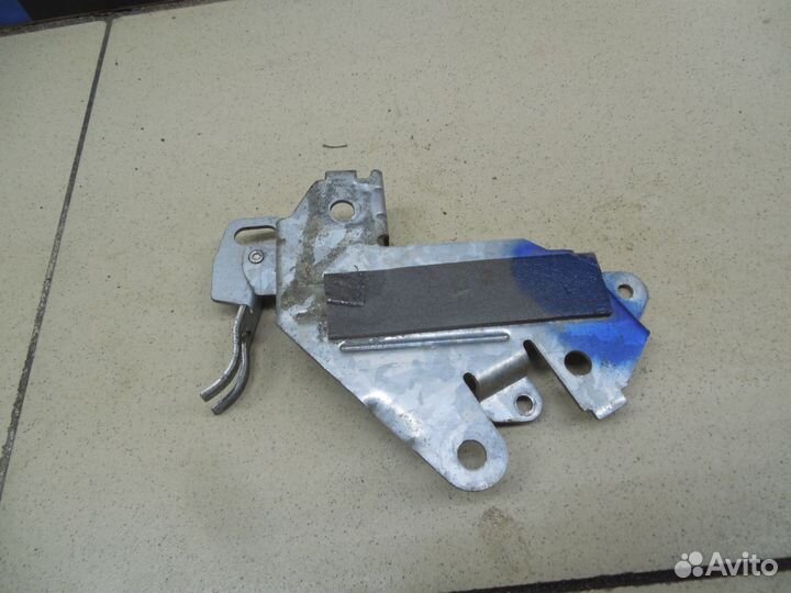 Кронштейн (сопут. товар) Fusion 2002-2012