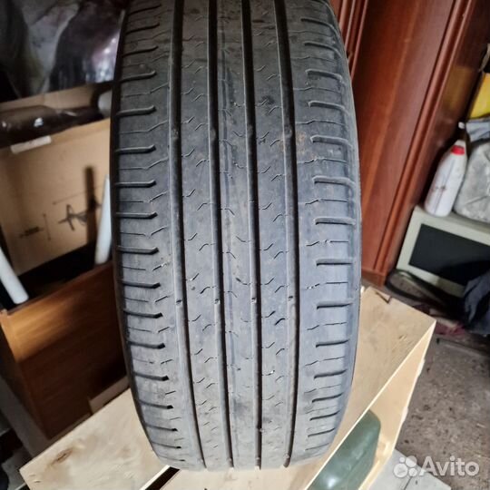 Continental ContiPremierContact 215/60 R16