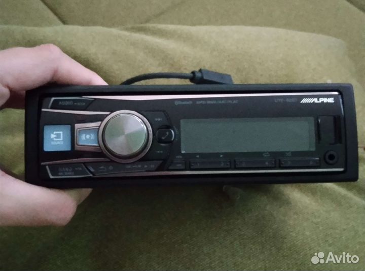 Магнитол Alpine ute 92bt