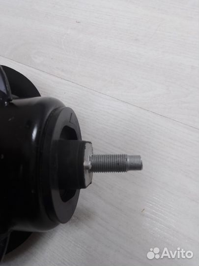 Опора двигателя