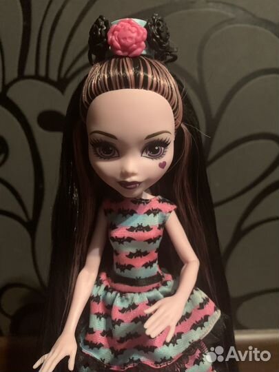 Монстер хай дракулаура