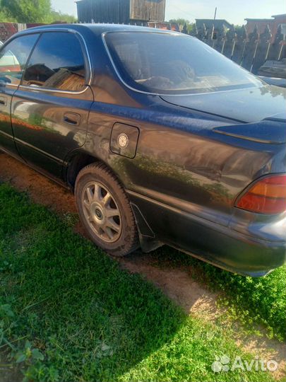 Toyota Vista 2.0 AT, 1992, 394 400 км