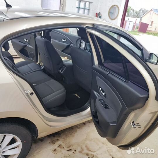 Renault Fluence 1.6 МТ, 2010, 250 000 км