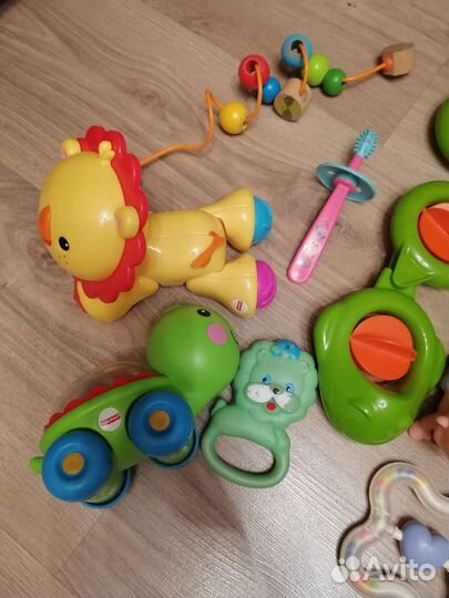 Развивающие игрушки пакетом