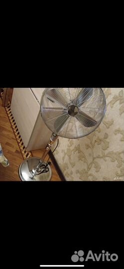 Вентилятор напольный с пультом