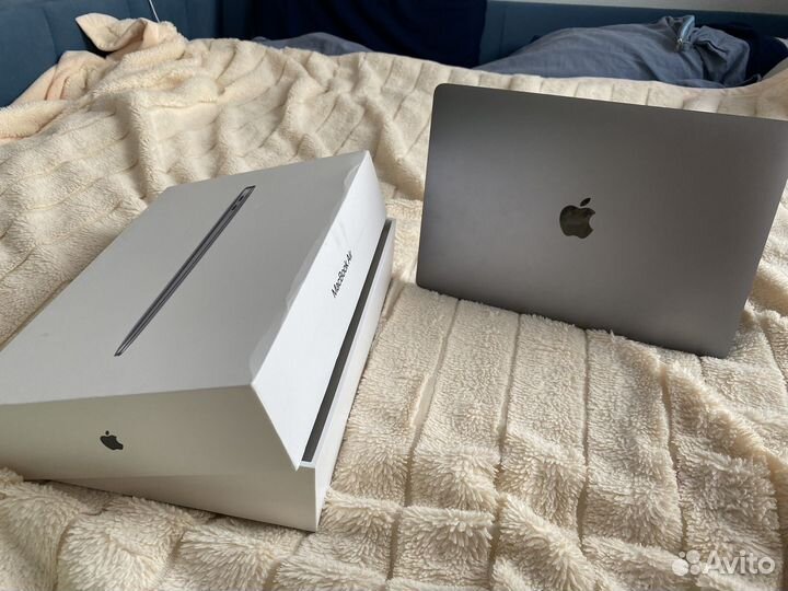 Apple macbook air m1 2020