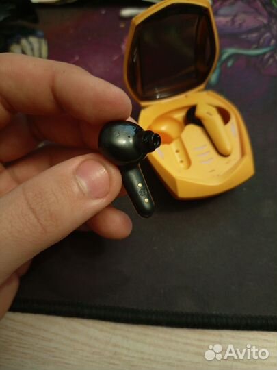 Беспроводные наушники hoco