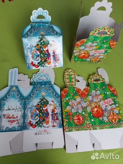 Коробки новогодние