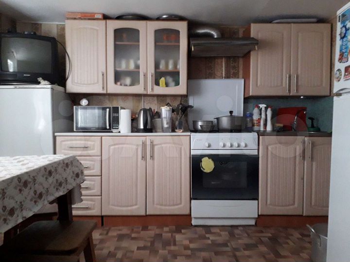 Дом 61 м² на участке 27 сот.