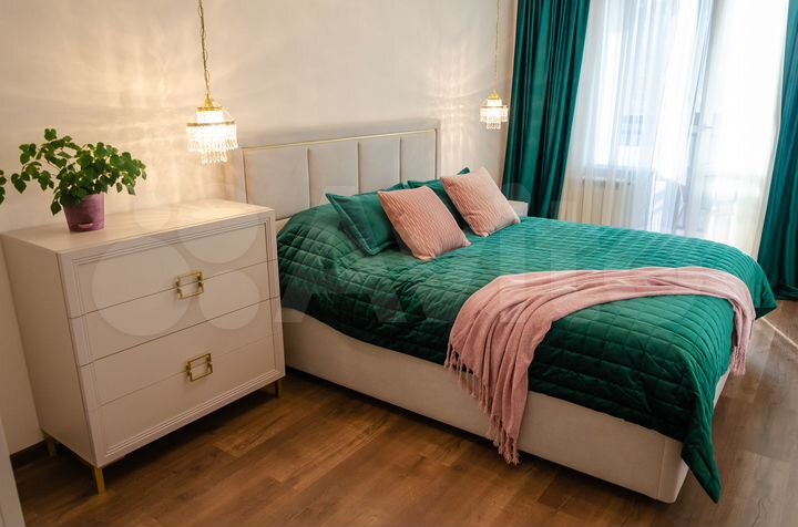 2-к. квартира, 42 м², 8/13 эт.