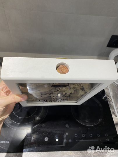 Копилка для винных пробок