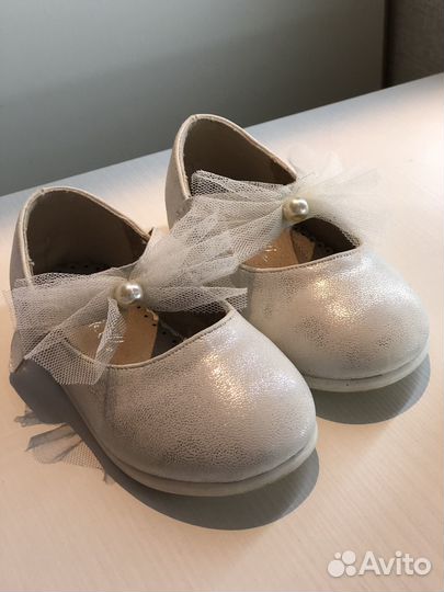 Туфли для девочки 22 размер
