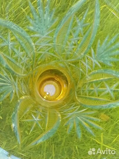 Ваза из желтого хрусталя СССР