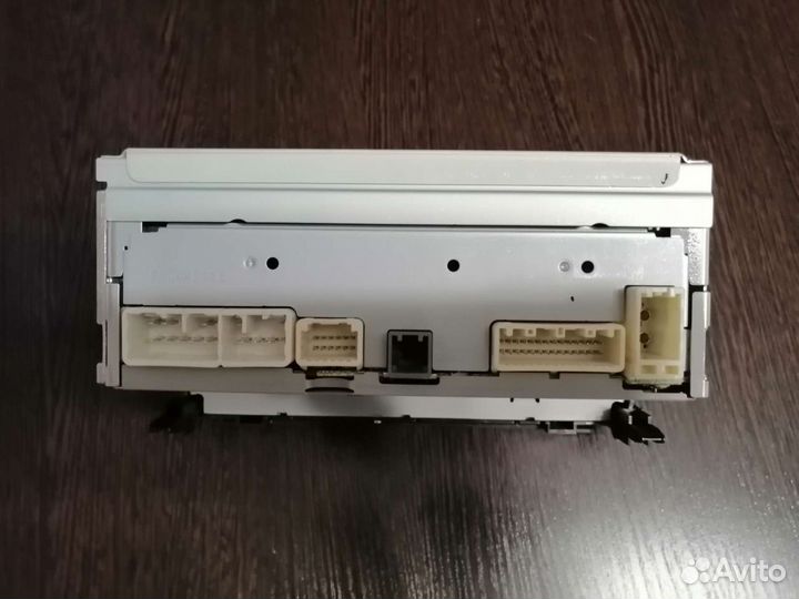 Магнитола toyota corolla Е160, Е170