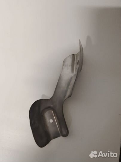 Тепловой экран глушителя