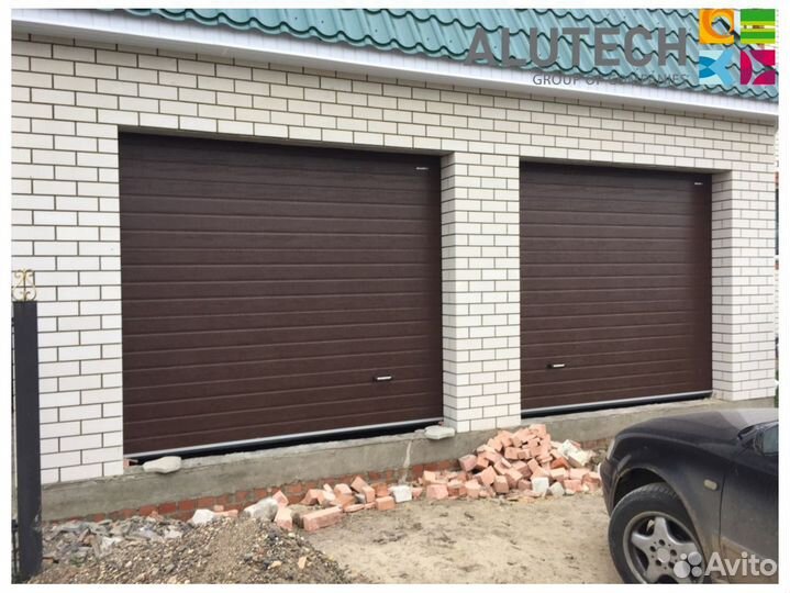 Секционные ворота для гаража alutech