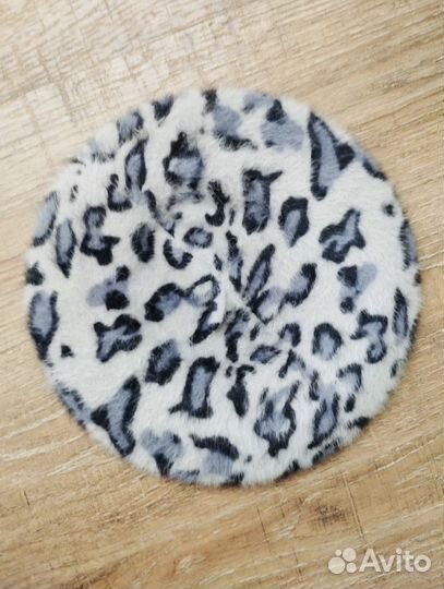 Берет женский новый