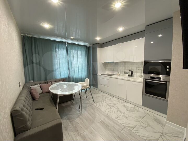 3-к. квартира, 55 м², 6/15 эт.