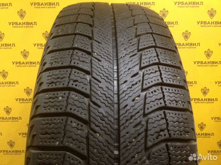 Michelin X-Ice XI2 215/65 R16