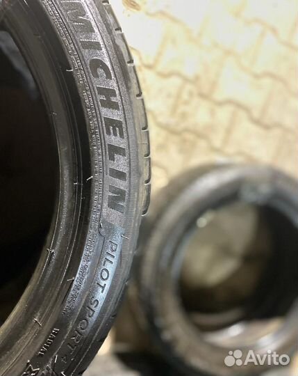 Michelin Pilot Sport 4 225/45 R17 94Y