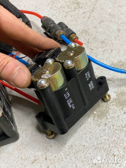 Блок клапанов пневмоподвески BMW X5 E53 Е65/Е99