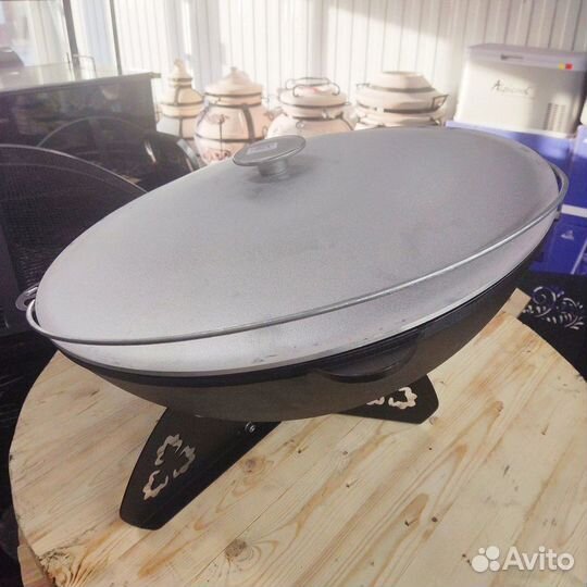 Походный чугунный казан с алюминиевой крышкой