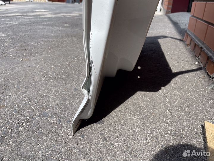 Дверь передняя левая на volkswagen polo 5