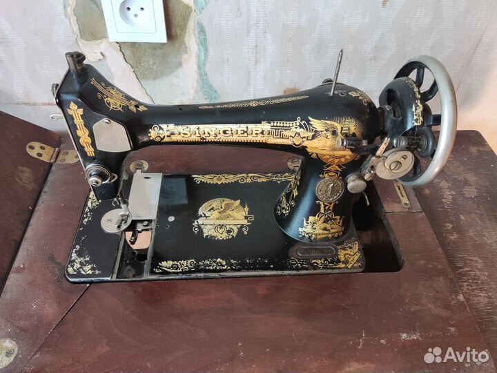 Швейная машинка зингер