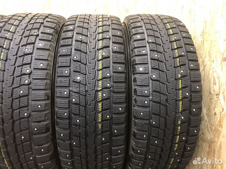 Dunlop SP Winter Ice 01 225/65 R17 102T