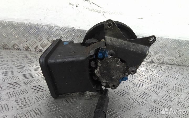 Насос гидроусилителя руля BMW X5 E53 2002