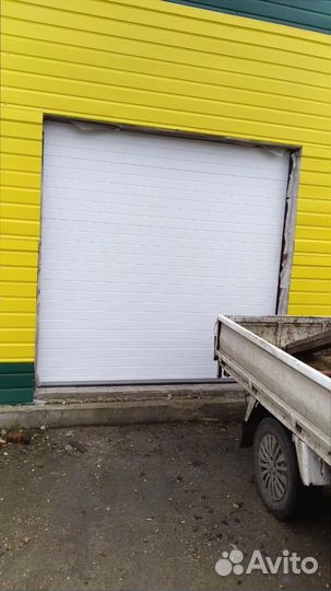 Секционные ворота промышленные под ключ