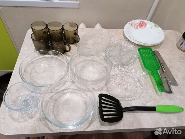 Кухонная посуда,салатники,менажница