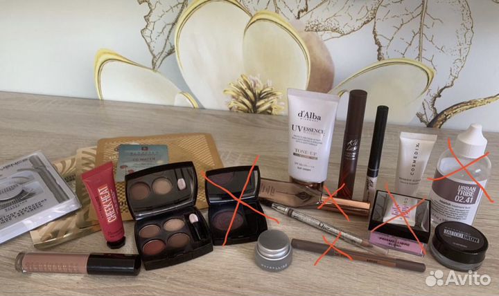 Косметика Chanel, Givenchy, Dior и т.д