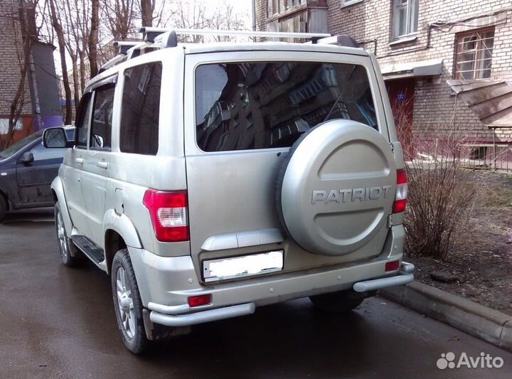 Защита заднего бампера УАЗ Патриот уголки двойные