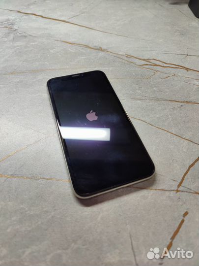 iPhone X, 64 ГБ
