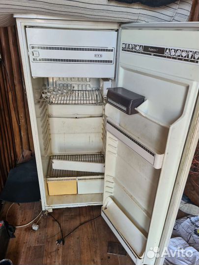 Холодильник бу