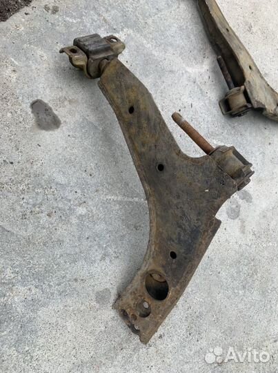 Рычаг передний левый Lanos