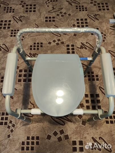Кресло туалет б/у