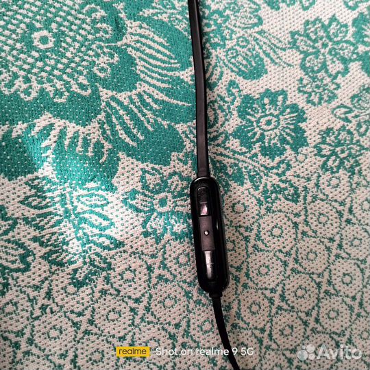 JBL tune110BT в хорошом состояние