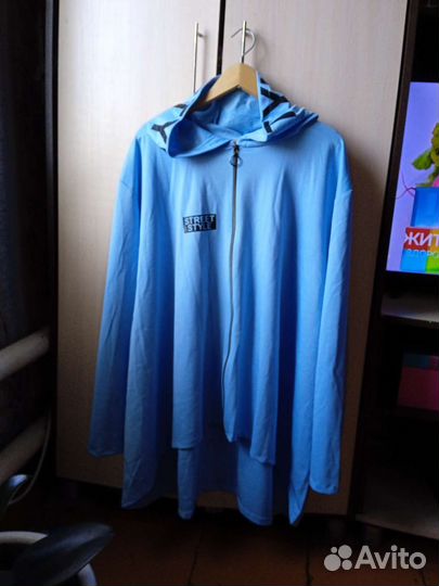 Спортивный костюм