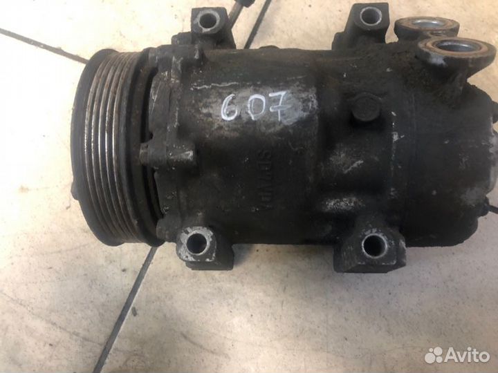 Компрессор кондиционера Peugeot 607