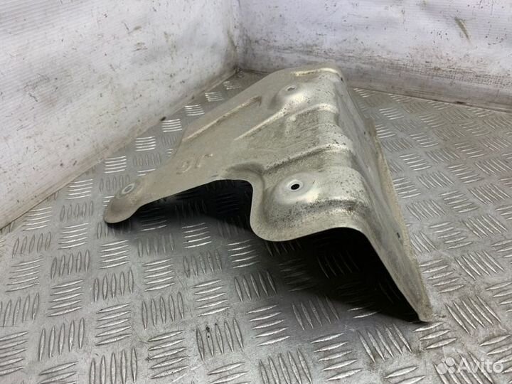 Экран тепловой Nissan X-Trail T31 MR20DE 2007-2015