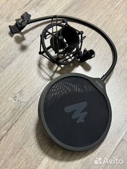 Микрофон студийный Audio-technica AT2020