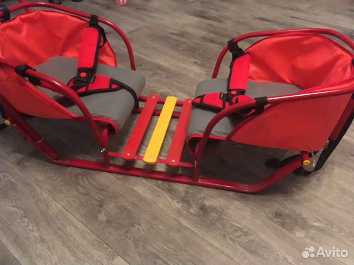 Санки для Двойни