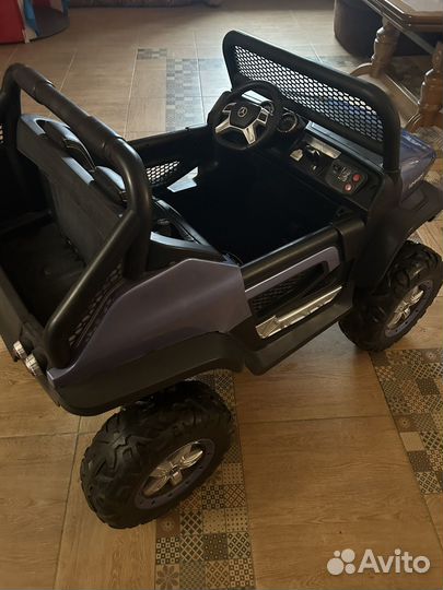 Детский электромобиль