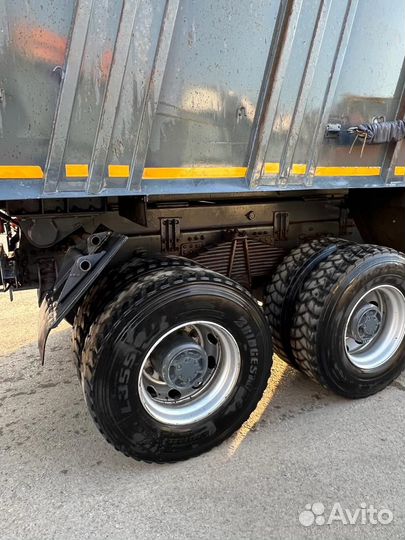 Volvo FM Truck 8X4, 2010