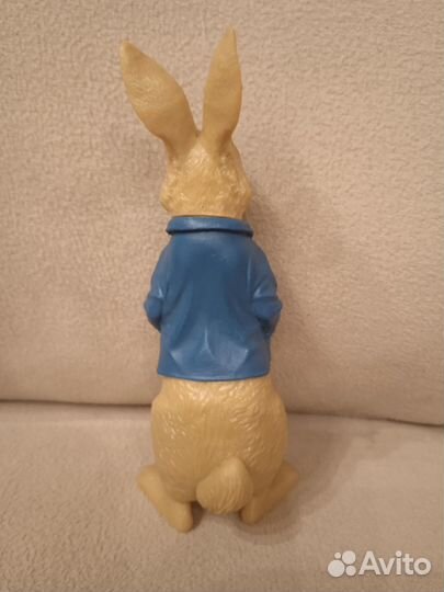 Peter rabbit фигурка